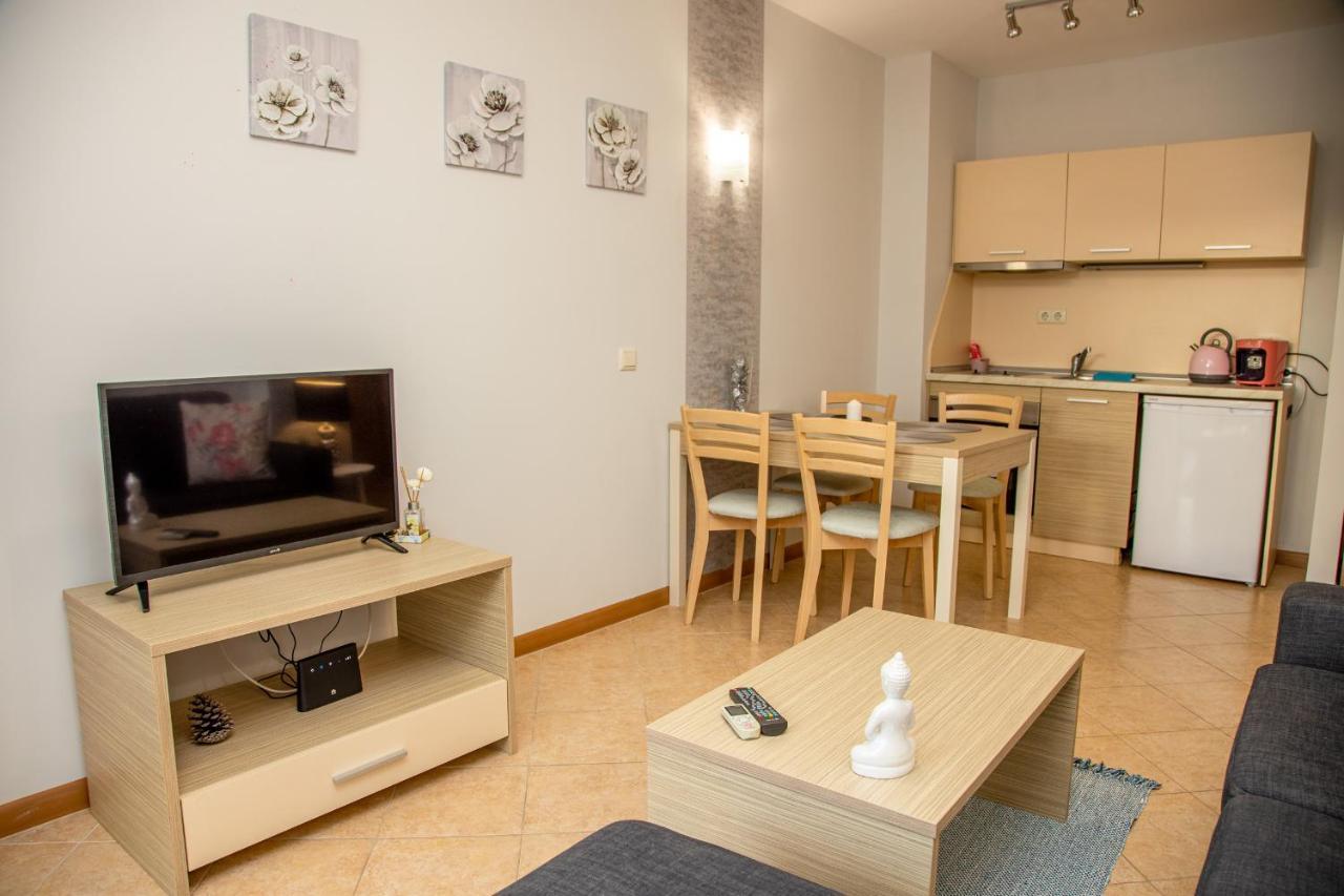 Sunny Apartment In A Complex With A Pool And Gym By Flаt Manаger Σάνι Μπιτς Εξωτερικό φωτογραφία