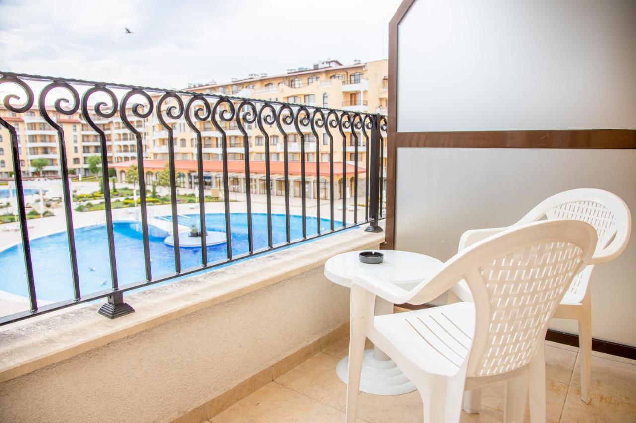 Sunny Apartment In A Complex With A Pool And Gym By Flаt Manаger Σάνι Μπιτς Εξωτερικό φωτογραφία
